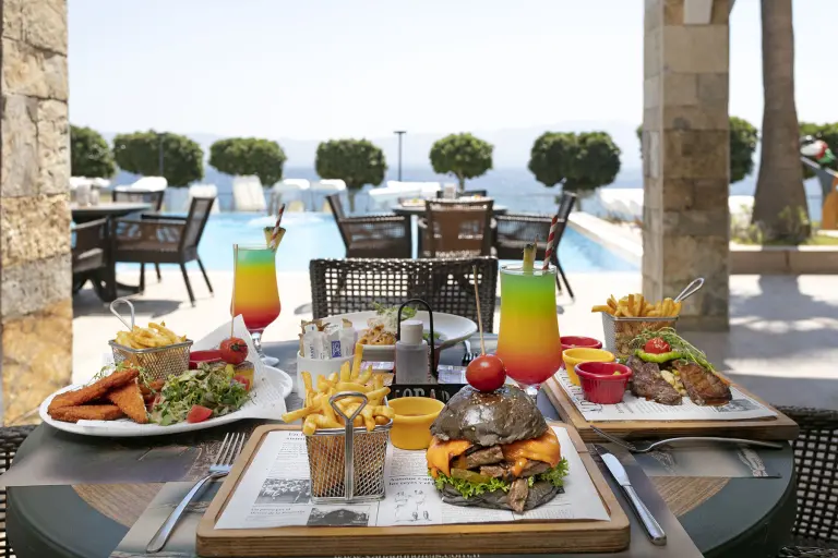 Archipelago Snack &amp; Bar (2/3)
