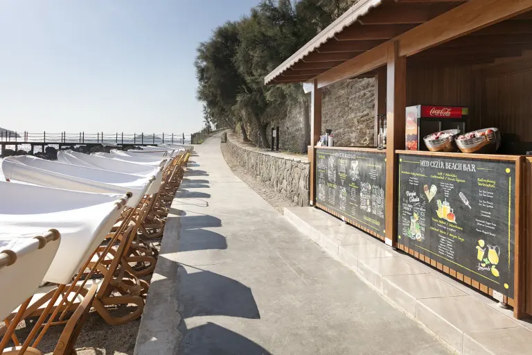 Plaj Bar (1/1)